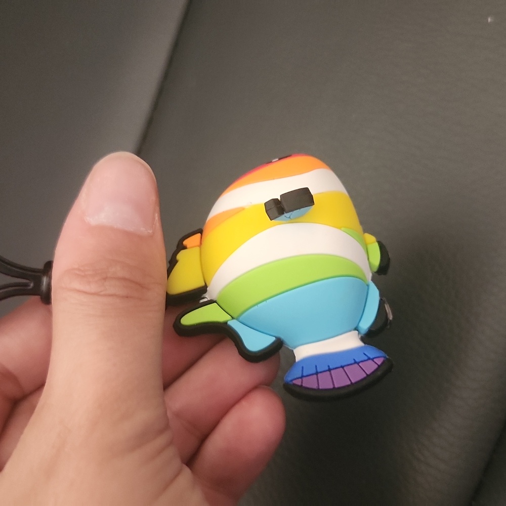 Colorful Nemo Keychain - Picture 4 of 4